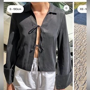 Djerf Avenue Occassion Top in Ash